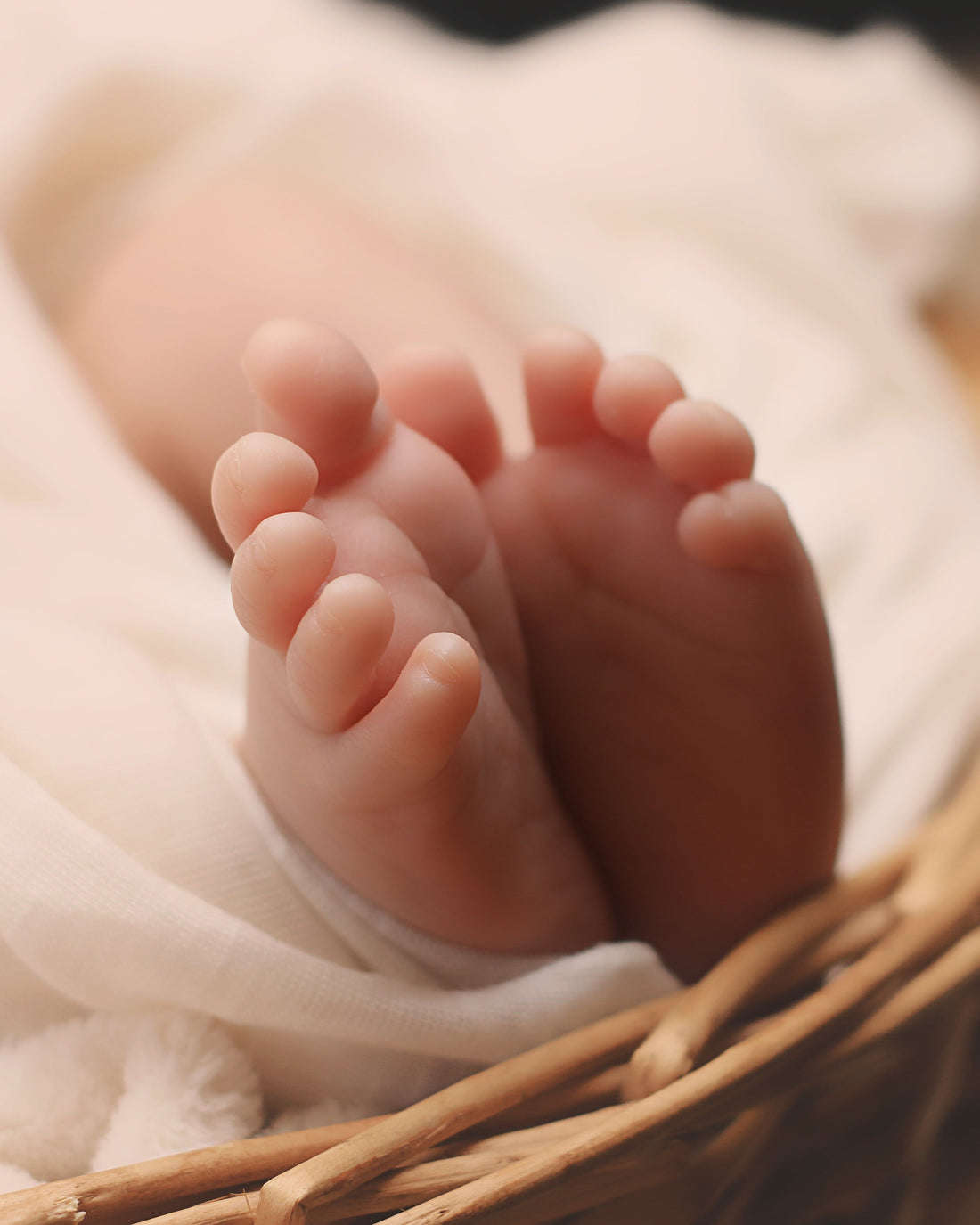 How Much Do Newborn Babies Sleep?